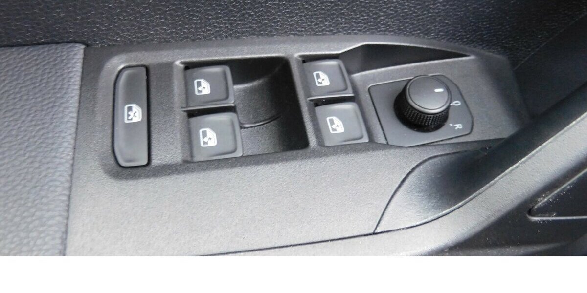 Seat Arona 1.0 Style TSI BMT Radio Klima Alu 28.400 km 15.990 &euro; Vordorf 38533