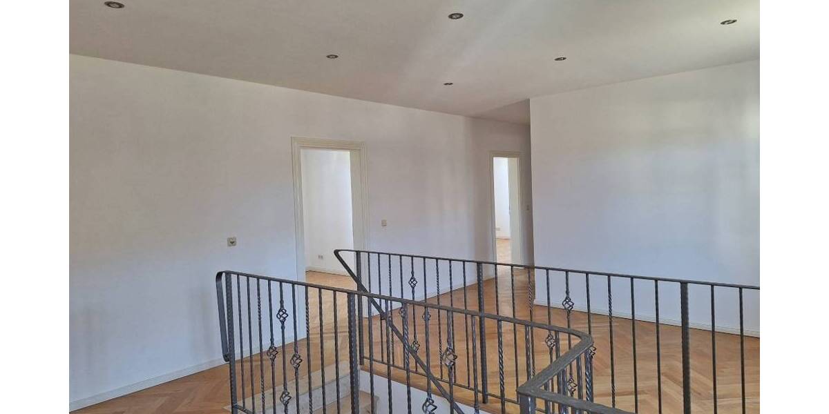 Mehrfamilienhaus, Wohnhaus Bennewitz / Pausitz Pausitz - 9 Zimmer, 438 m&sup2;, 690.000&euro; | Angebot:26597571