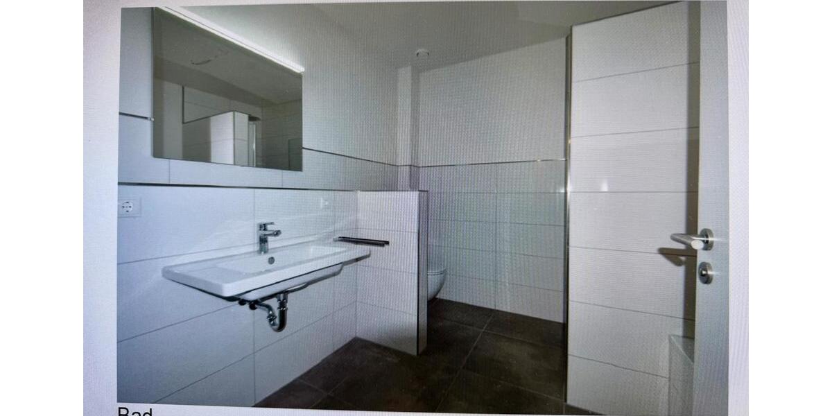 Erdgeschoßwohnung Rastede - 2 Zimmer, 83 m&sup2;, 950&euro; | Angebot:25431033