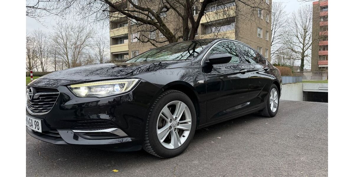 Opel Insignia 166.575 km 14.399 &euro; Koblenz 56075