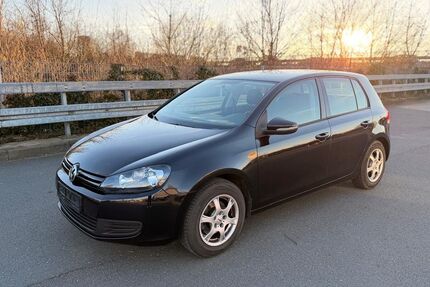 VW Golf 160.000 km 5.690 &euro; Herford 32052