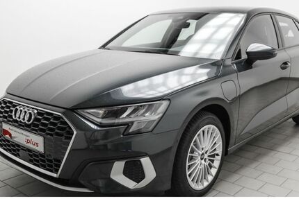 Audi A3 6.132 km 33.980 &euro; Eschershausen 37632