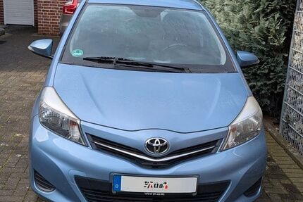 Toyota Yaris 96.000 km 6.600 &euro; Rietberg 33397