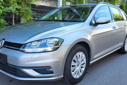 VW Golf 214.000 km 7.900 &euro; Nürnberg 90449