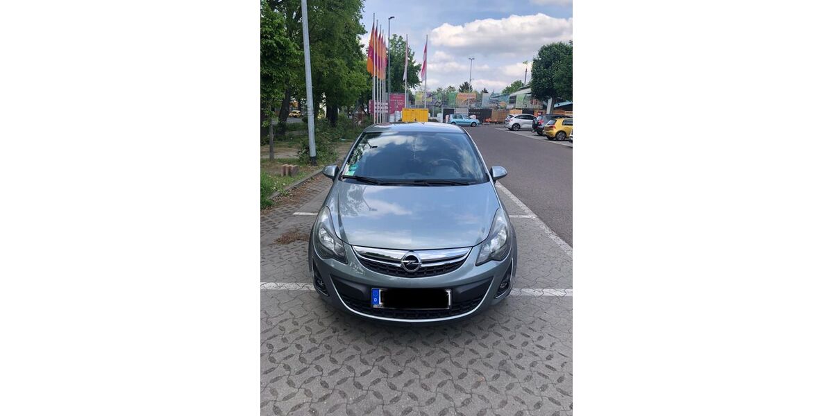Opel Corsa 95.000 km 5.200 &euro; Berlin 10965