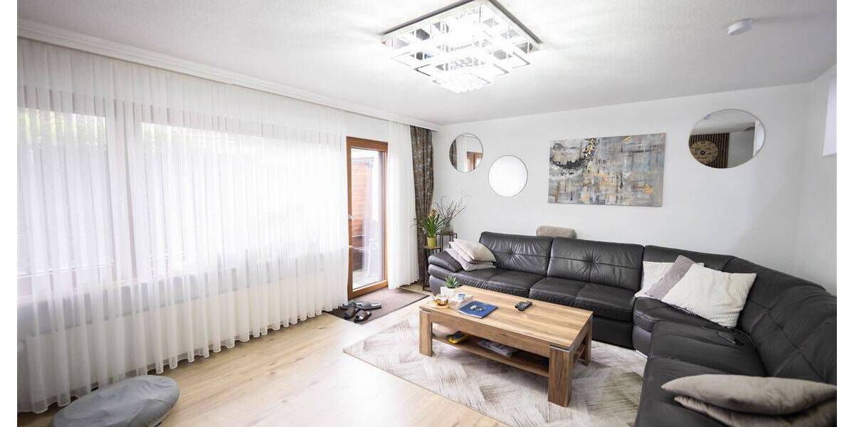 Reihenmittelhaus Stuttgart Rohracker - 5 Zimmer, 125 m&sup2;, 699.000&euro; | Angebot:26702900