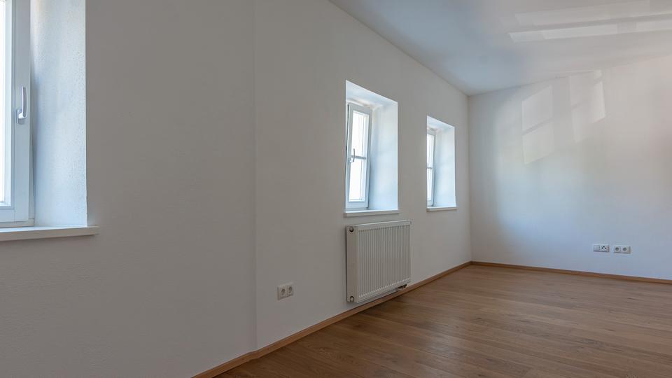 Reihenhaus Landshut - 4 Zimmer, 100 m&sup2;, 1.300&euro; | Angebot:26346349