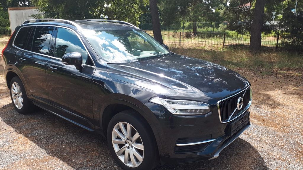 Volvo XC90 304.000 km 17.500 &euro; ORANIENBURG(bei BERLIN) 16515