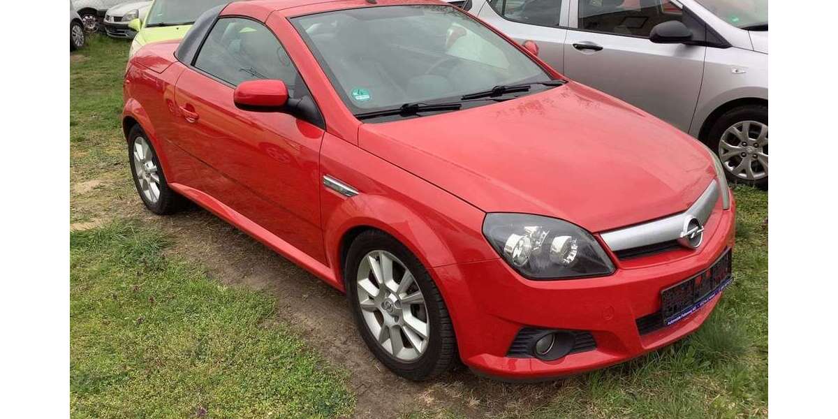 Opel Tigra 92.000 km 4.400 &euro; Vogelsdorf 15370