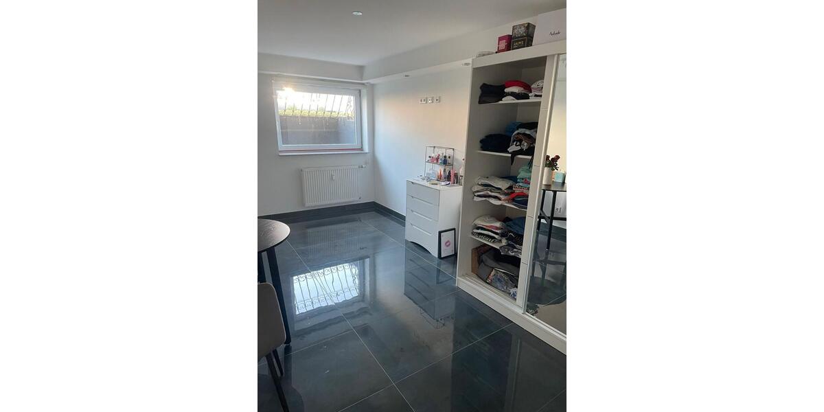 Etagenwohnung Sinsheim - 2 Zimmer, 70 m&sup2;, 650&euro; | Angebot:25961965