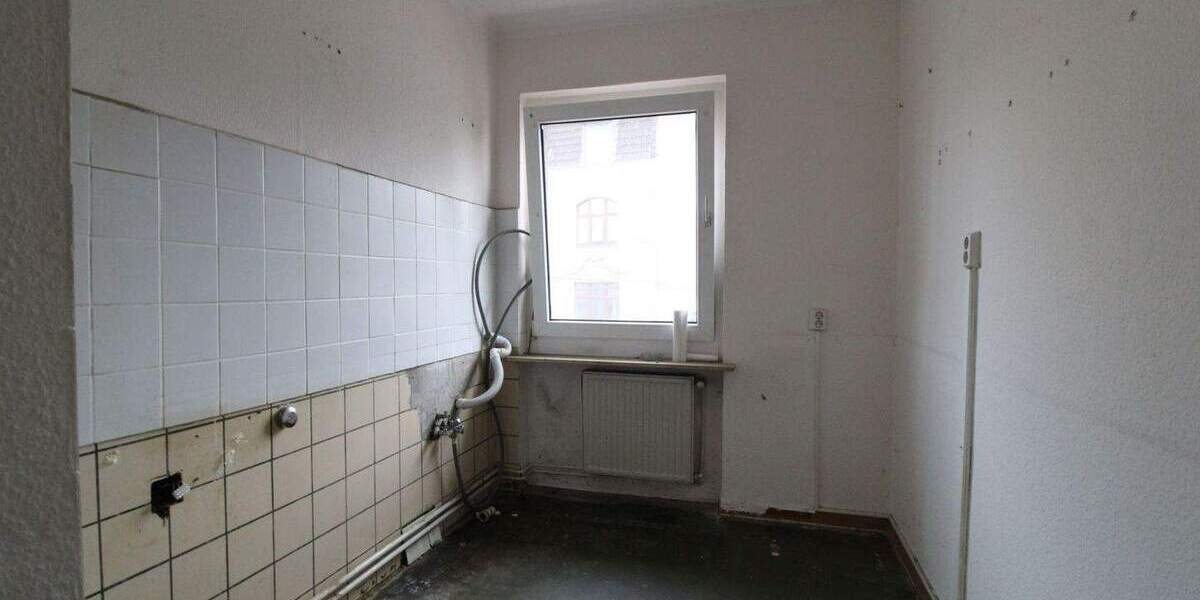 Etagenwohnung Duisburg Obermeiderich - 5 Zimmer, 110 m&sup2;, 145.000&euro; | Angebot:24825170