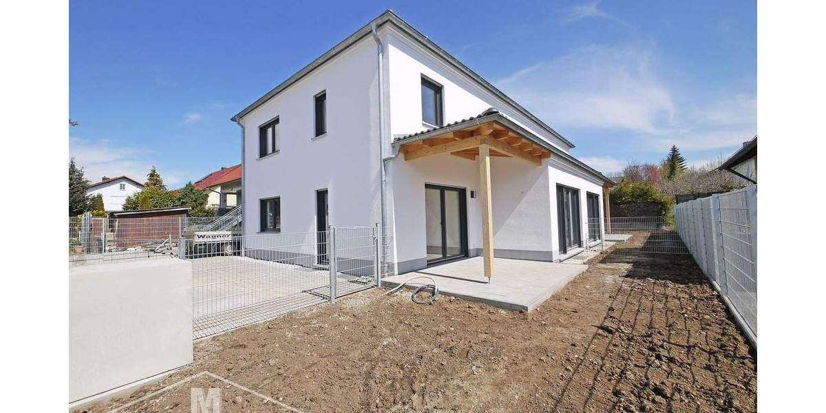 Neuwertige Doppelhaushälfte mit TOP-Ausstattung in sonniger u. verkehrsgünstiger Lage 4 zimmer