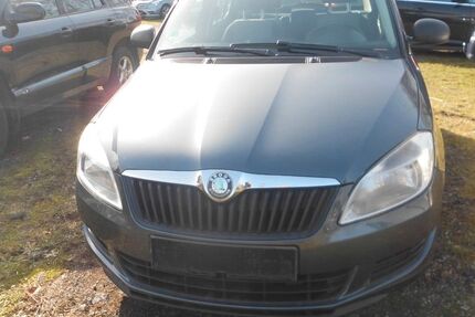 Skoda Fabia 176.000 km 2.799 &euro; Hemmoor 21745