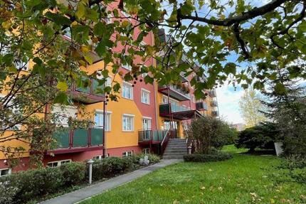 WIR SANIEREN FÜR SIE! Balkon, Einbauküche, Ruhe - alles was man braucht! zimmer