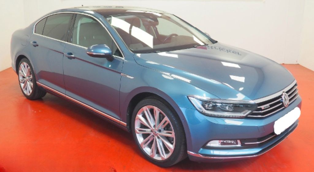 VW Passat 107.699 km 21.600 &euro; Insel Poel 23999