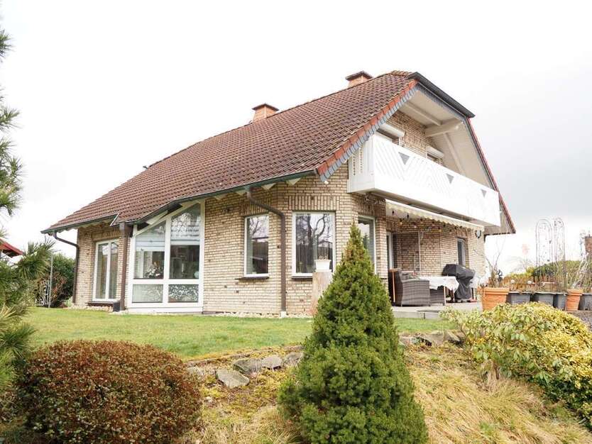 Haus zum Kaufen in Girod 450.000 € 220 m²