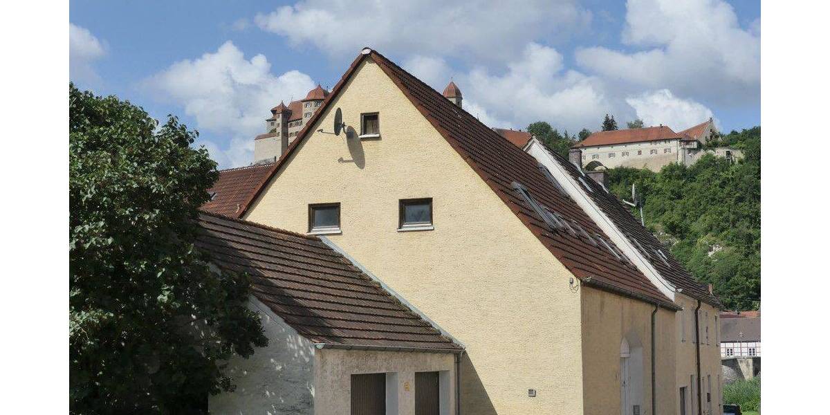 Einfamilienhaus Harburg (Schwaben) Harburg - 5 Zimmer, 145 m&sup2;, 320.000&euro; | Angebot:26777837