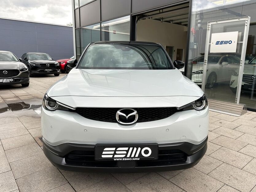 Mazda MX-30 11.288 km 15.880 € Oberhausen 46149