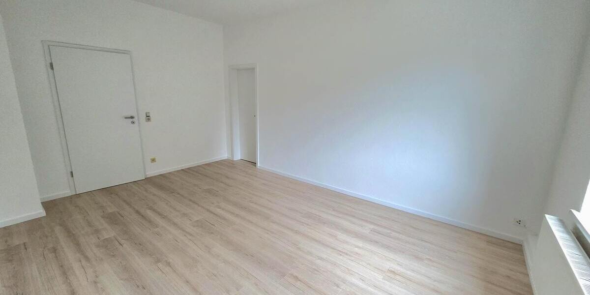 Schicke 3-Zimmer-Dachgeschosswohnung in zentraler Lage von Stollberg! 3 zimmer