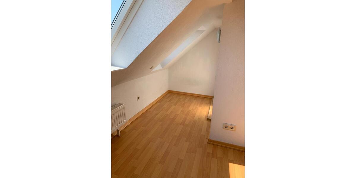 Dachgeschoßwohnung Bremen Findorff - 1 Zimmer, 25 m&sup2;, 530&euro; | Angebot:26689164