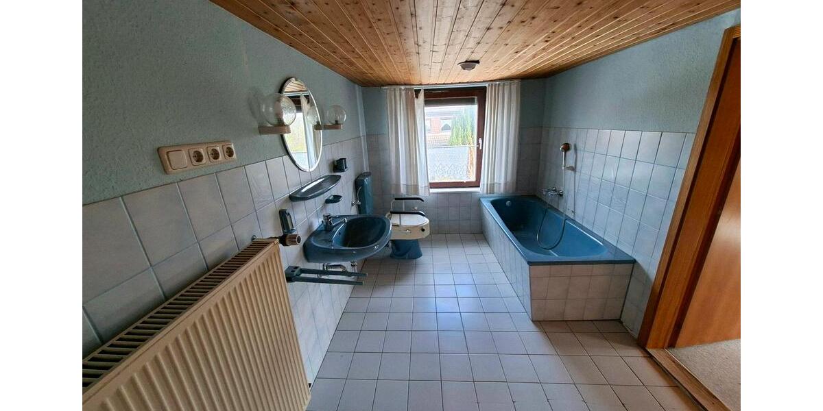 Einfamilienhaus Busdorf - 3 Zimmer, 120 m&sup2;, 179.000&euro; | Angebot:26017231