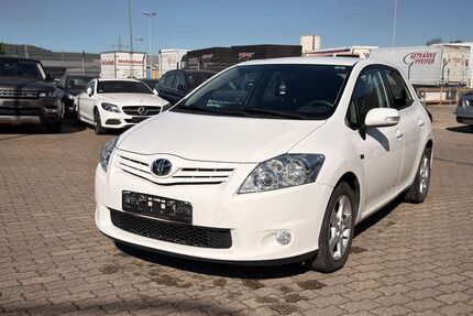 Toyota Auris 143.000 km 5.999 &euro; Saarlouis 66740
