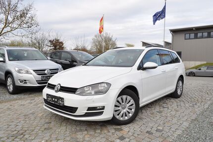 VW Golf 111.000 km 9.480 &euro; Ahrensbök 23623