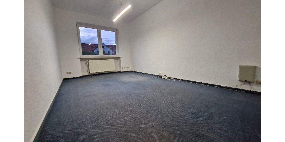 Charmante 3-Zimmer-Wohnung im Hochparterre Ab Dezember 2025 bezugsfrei 3 zimmer