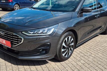Ford Focus 6.600 km 23.490 &euro; Essen 45139