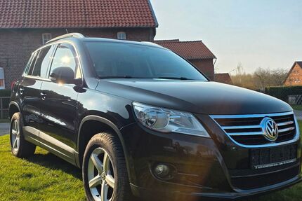 VW Tiguan 207.853 km 4.999 &euro; Porta Westfalica 32457