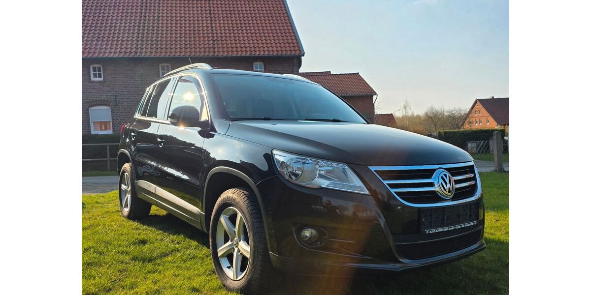 VW Tiguan 207.853 km 4.999 &euro; Porta Westfalica 32457
