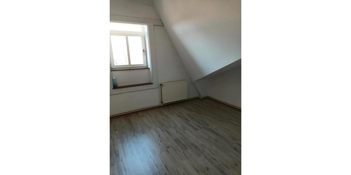 Dachgeschoßwohnung Mühlhausen (Thüringen) - 2 Zimmer, 60 m&sup2;, 285&euro; | Angebot:26304971