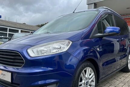 Ford Tourneo Courier 118.400 km 7.900 &euro; Marburg 35041