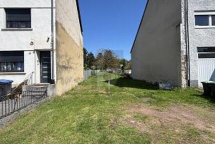 0,98% FINANZIERUNG, 4-5 MFH MÖGLICH zimmer