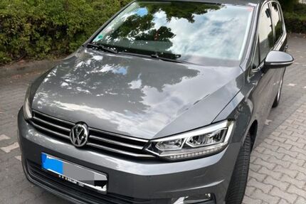 VW Touran 70.000 km 19.999 &euro; Mainz 55130