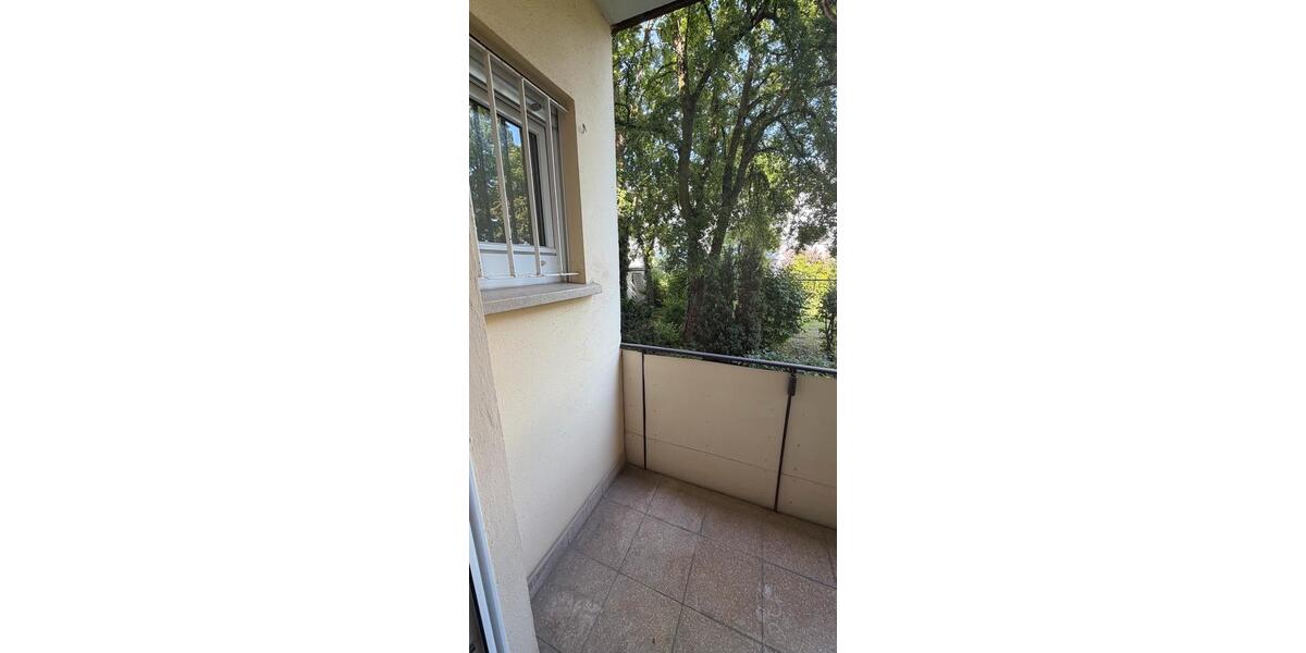 Etagenwohnung Ludwigsburg Hoheneck - 3 Zimmer, 70 m&sup2;, 1.200&euro; | Angebot:26671444