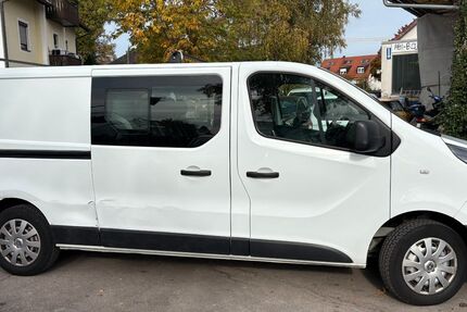 Renault Trafic 189.800 km 8.999 &euro; München 81245
