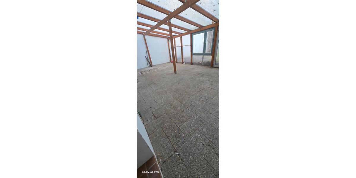 Haus in Zentrale Lage von Nieder- Olm zu vermieten für 2 Jahre 6 zimmer