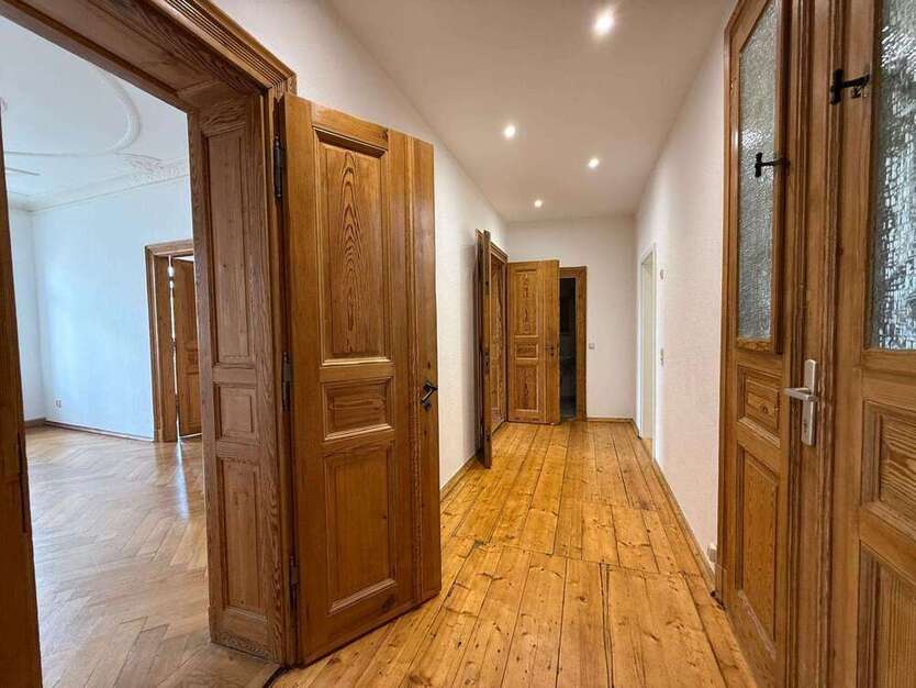 Wohnung zum Mieten in Leipzig 1.340 € 134 m²