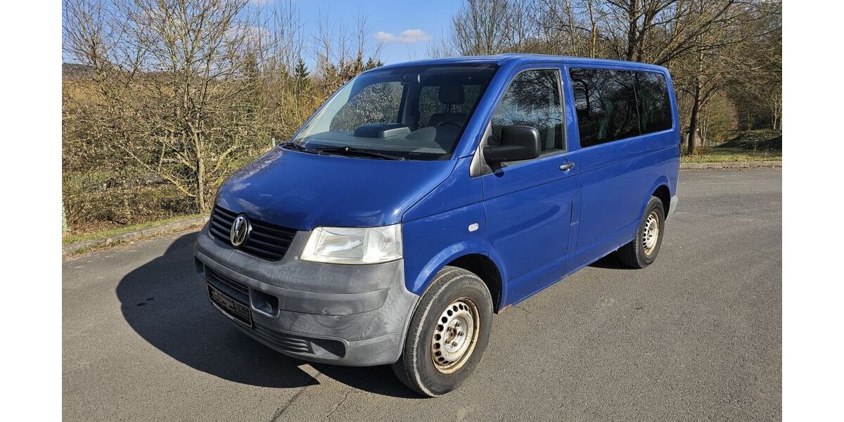 VW T5 Transporter 302.000 km 10.500 &euro; Marisfeld 98530