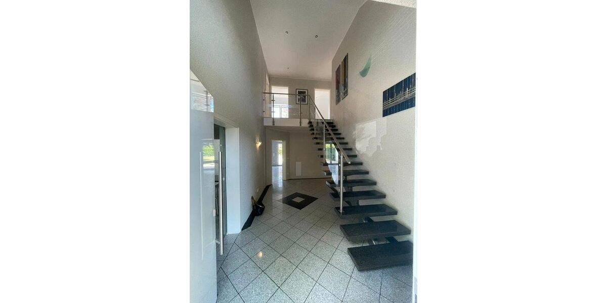 Einfamilienhaus Nettetal - 7 Zimmer, 220 m&sup2;, 630.000&euro; | Angebot:27030899