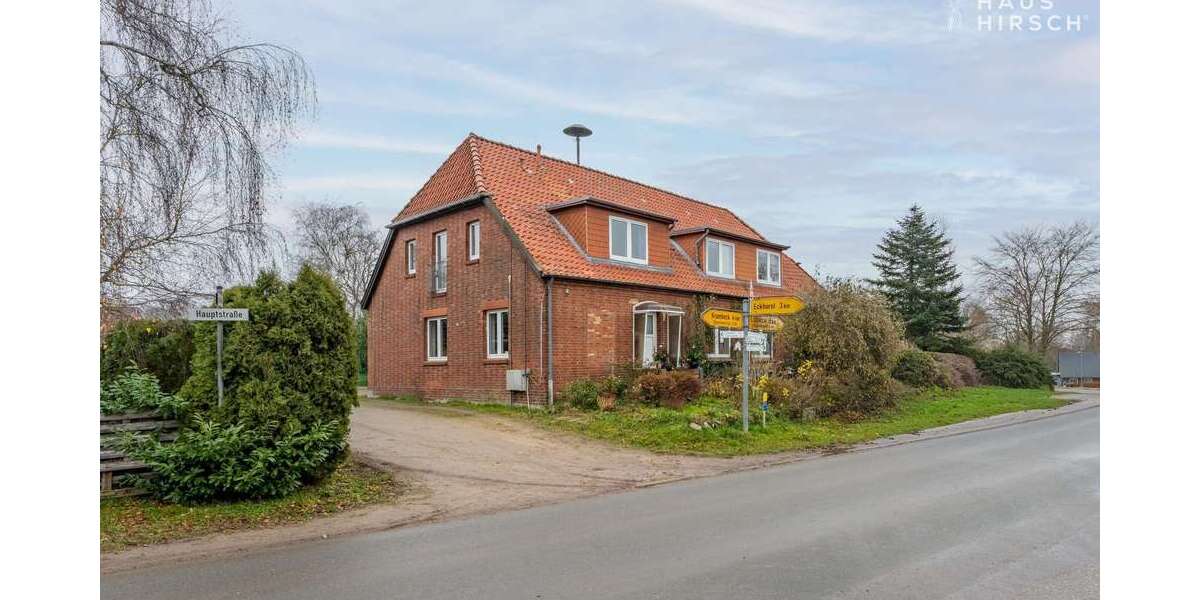 Einfamilienhaus Stockelsdorf - 10.5 Zimmer, 257 m&sup2;, 349.000&euro; | Angebot:26317137