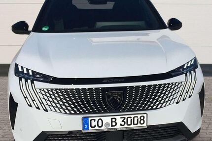 Peugeot 3008 9.000 km 43.850 &euro; Coburg 96450
