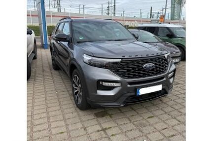 Ford Explorer 94.000 km 36.800 € Erfurt 99099