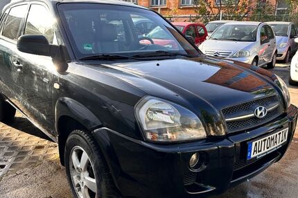 Hyundai TUCSON 124.024 km 4.390 &euro; Berlin 13403