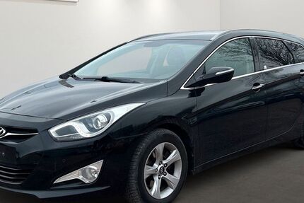 Hyundai i40 88.415 km 7.699 &euro; Berlin 12681