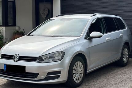 VW Golf 268.000 km 4.500 &euro; Hainburg 63512