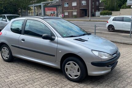 Peugeot 206 103.000 km 1.290 &euro; mönchengladbach 41239