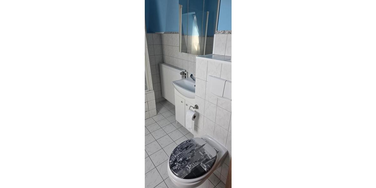 Dachgeschoßwohnung Schönwald - 4 Zimmer, 112 m&sup2;, 600&euro; | Angebot:26427239
