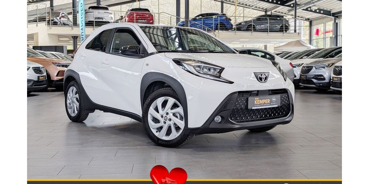 Toyota Aygo (X) 4.900 km 18.350 &euro; Meppen 49716